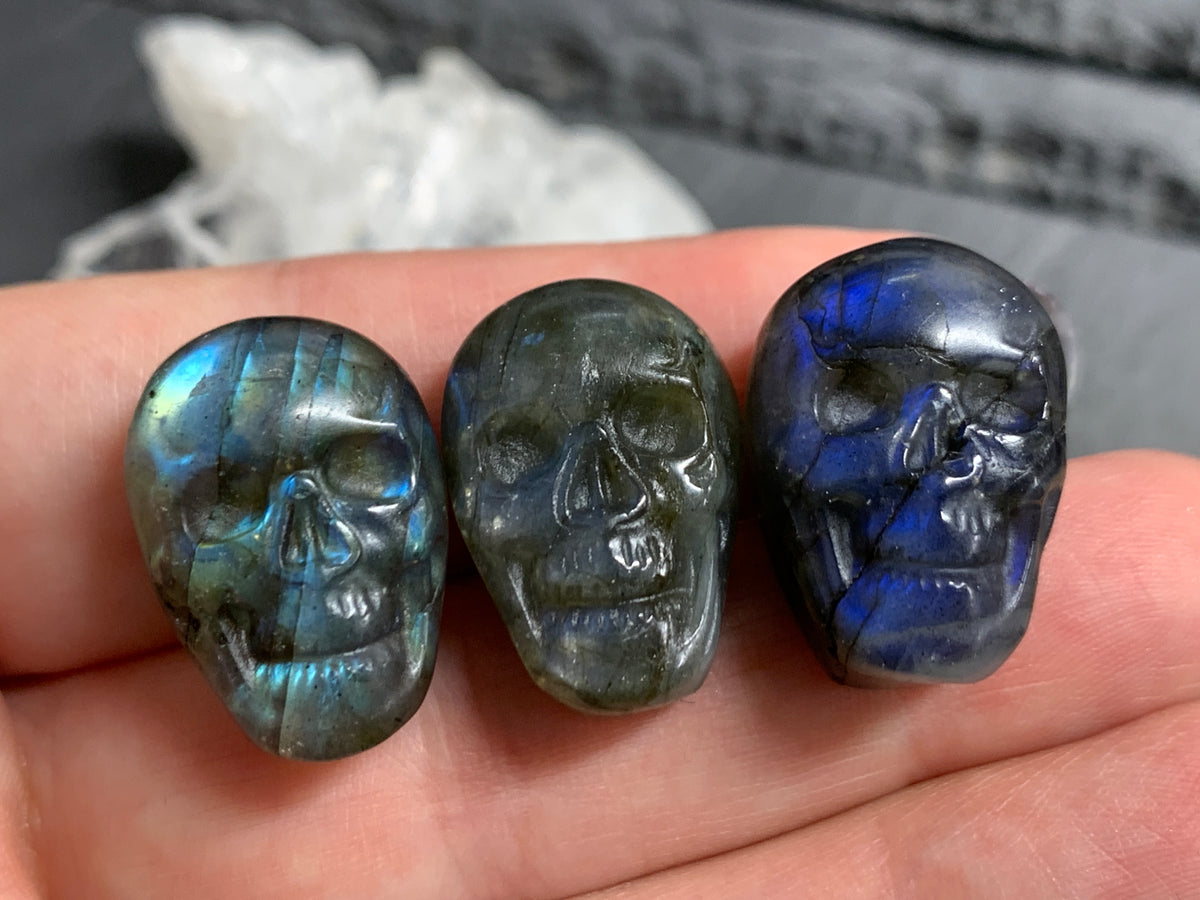 Labradorite Skull Carving 22mm long Blue - Green Flash Crystal Skull, Witchy Jewelry