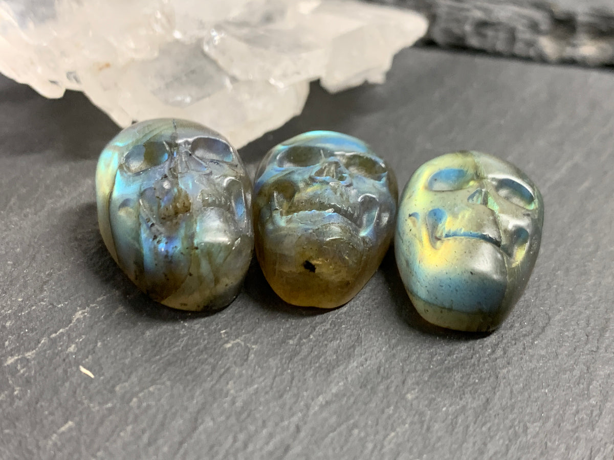 Labradorite Skull Carving 22mm long Blue - Green Flash Crystal Skull, Witchy Jewelry