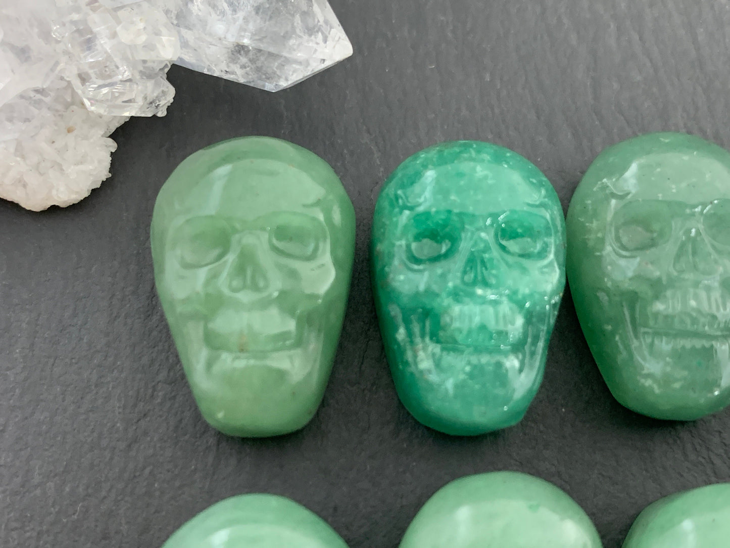 Green Aventurine skull 15x22mm cabochon