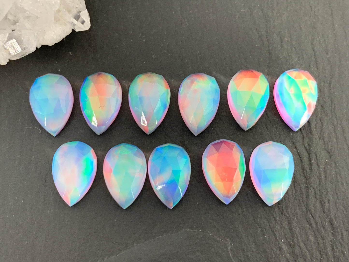 Faceted  Aurora Opal pear 8x12mm cabochon - Doublet cabochons - man made Opal