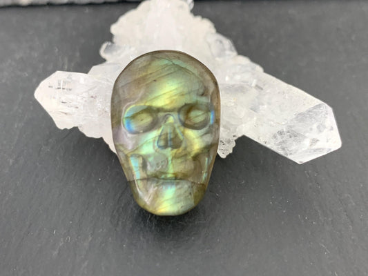 Labradorite Skull Cabochon 15x21mm, Labradorite Skull, Natural Gemstone, Halloween Jewelry, Handcrafted Accessory