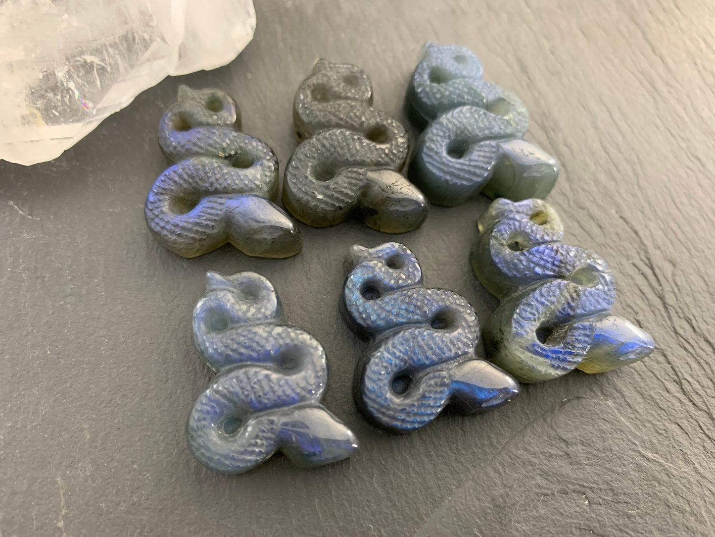 Labradorite snake cabochon - Snake carving