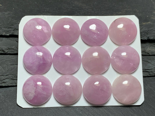 Kunzite round 20mm cabochon - Calibrated cabochons