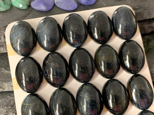 Pietersite oval 13x18mm cabochon