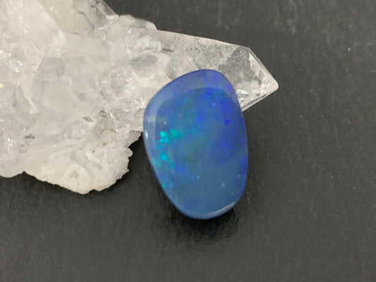 Australian Opal doublet 12x17x5mm cabochon