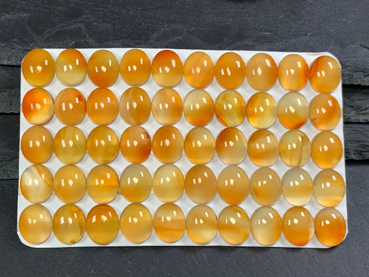 Carnelian oval 10x12mm cabochon - Calibrated cabochons