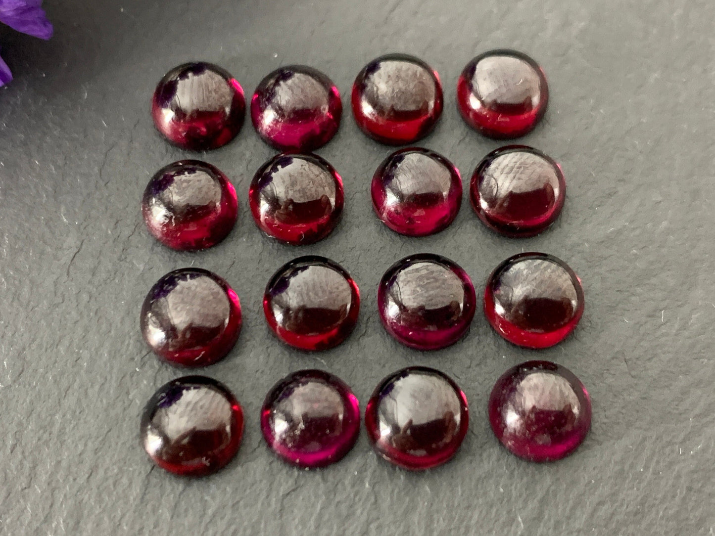 Natural Garnet round 6mm cabochon