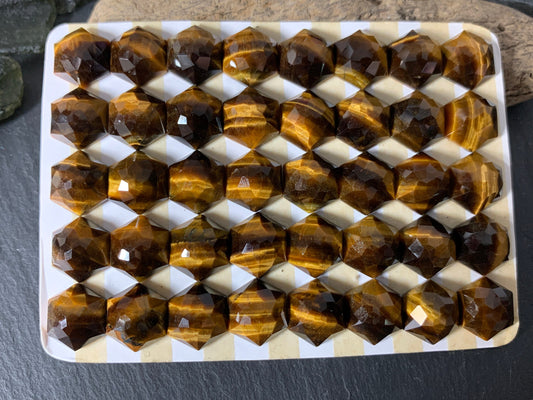 Faceted Tiger Eye hexagon 11mm cabochon - Calibrated cabochons
