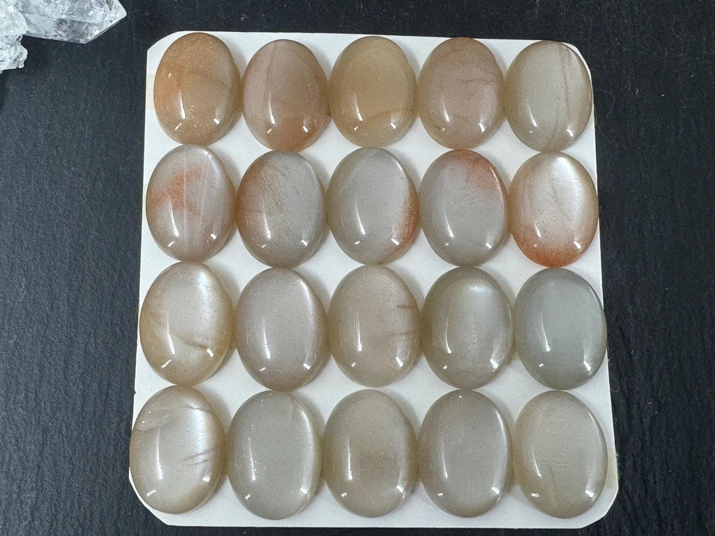 Gold Sunstone oval 12x16mm cabochon - Calibrated cabochons