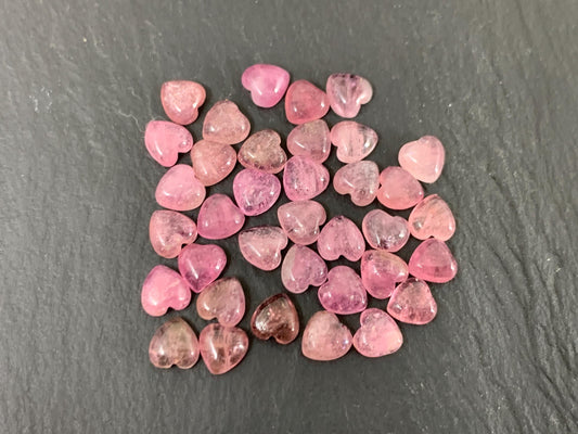 Tourmaline heart 5mm cabochon - Calibrated acbochons