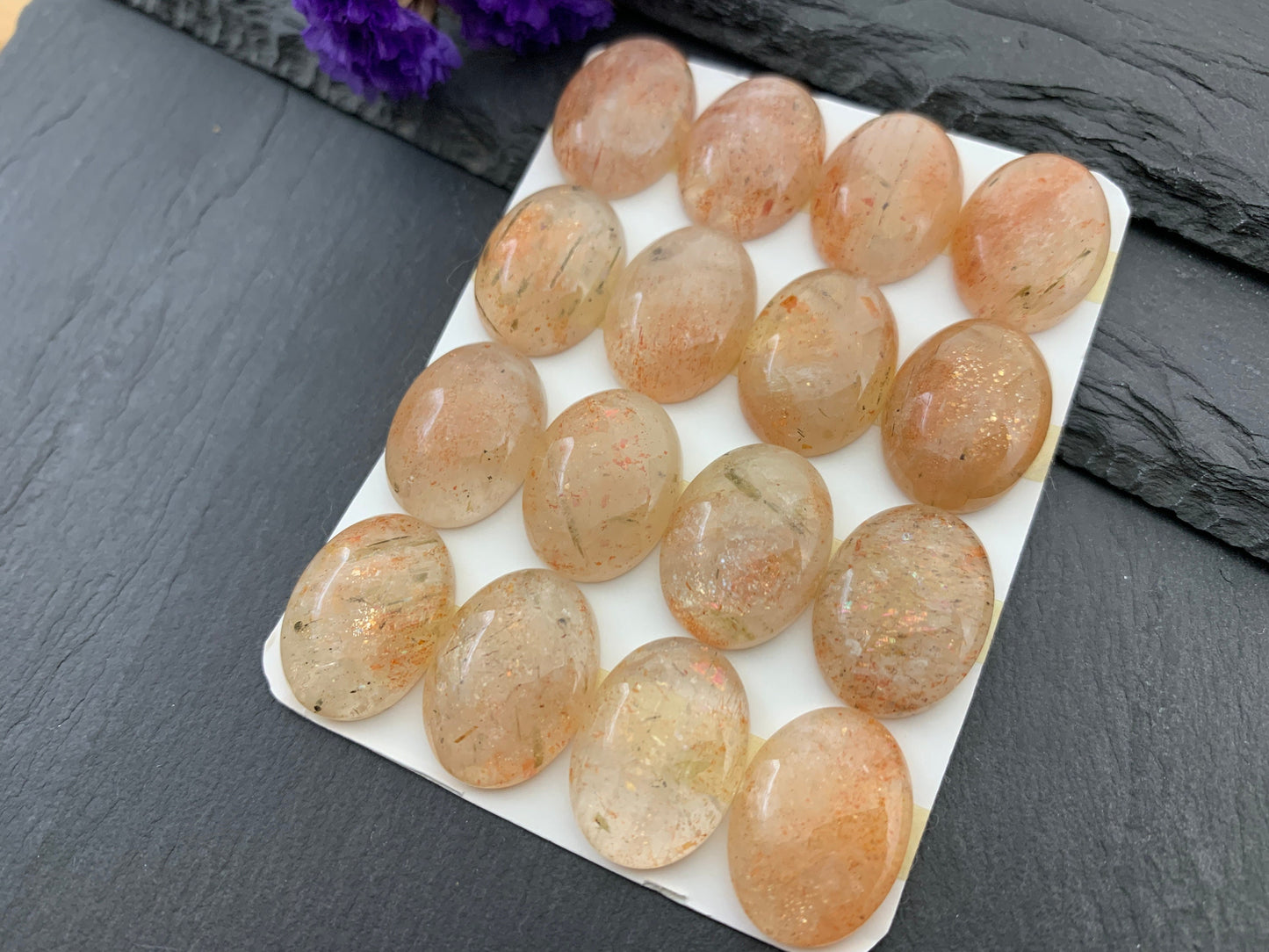 Sunstone oval 15x20mm cabochon - Calibrated cabochons