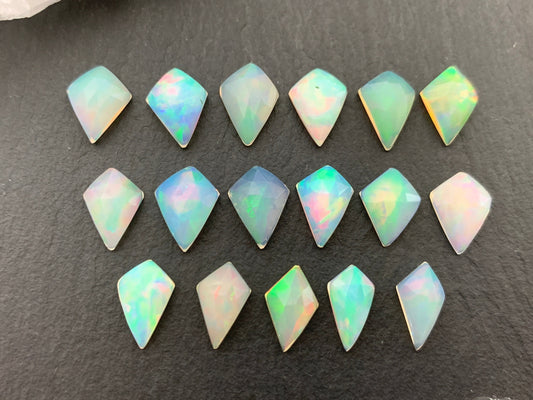 Faceted Welo Opal kite 10-10.5mm cabochon