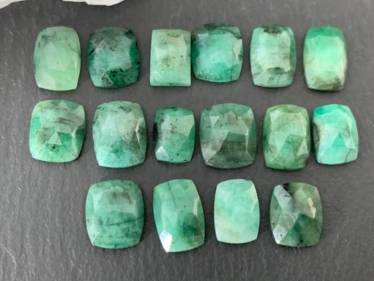 Emerald Rose 9-10mm long cabochon