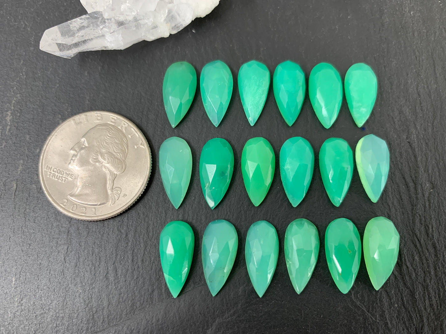 Faceted Chrysoprase pear 7x15mm cabochon