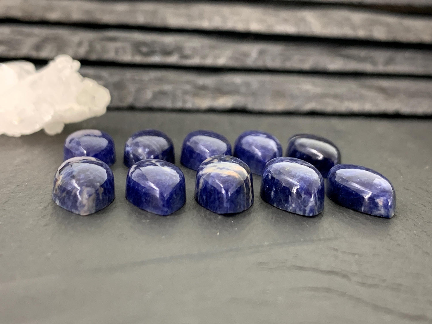 Sodalite marquise 9x18mm cabochon