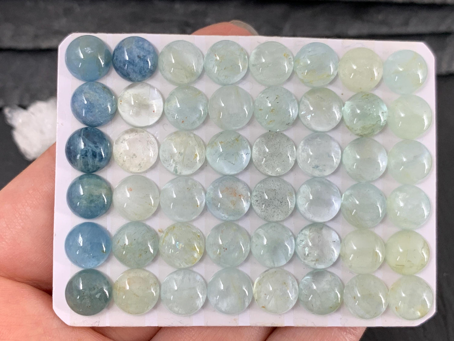 Aquamarine round 8mm cabochon - Calibrated cabochons