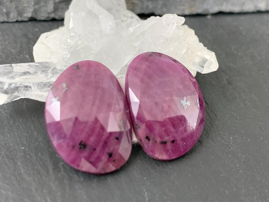 Faceted Ruby pair 14x19x3.5mm cabochon