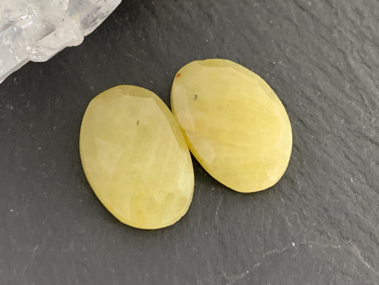 Faceted Yellow Sapphire pair 10x15x4mm cabochon