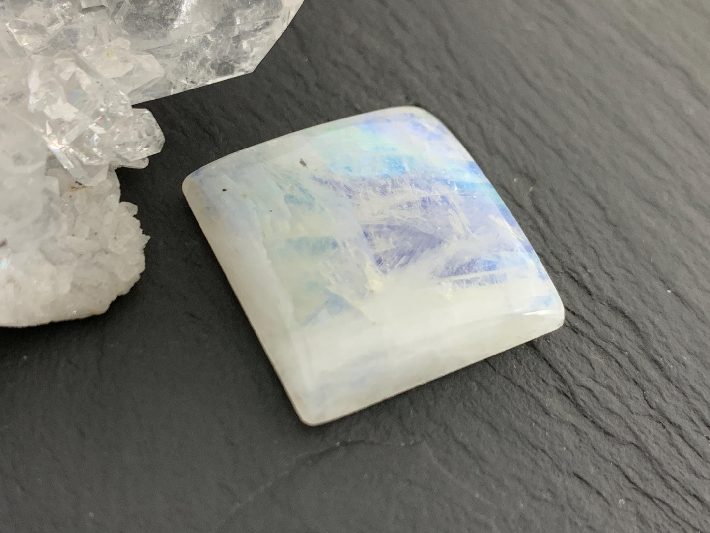 Rainbow Moonstone square 21x21x6mm cabochon