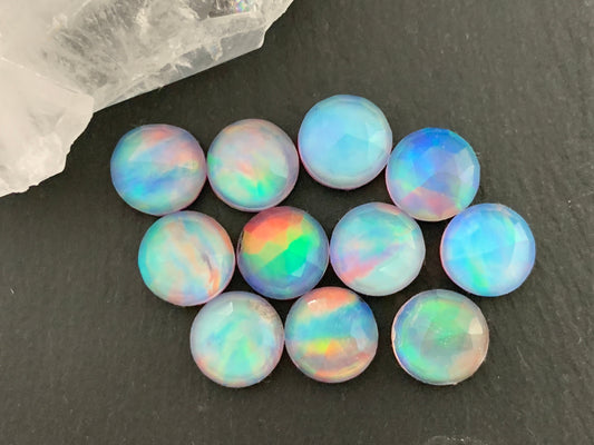Faceted Aurora Opal round 10mm cabochon - Doublet cabochon