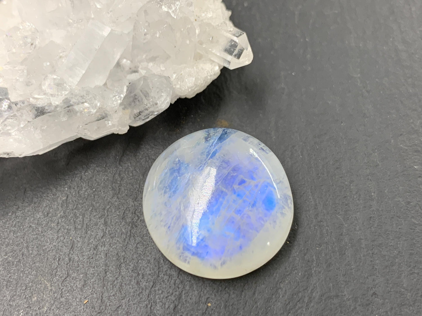 Rainbow Moonstone round 18x18x7mm cabochon