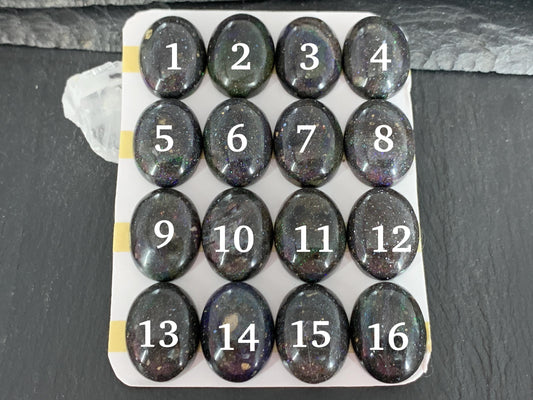 Black Andamooka Opal oval 15x20mm cabochon - Matrix Australian Opal