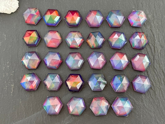 Faceted Aurora Opal hexagon 9mm cabochon - Doublet cabochons