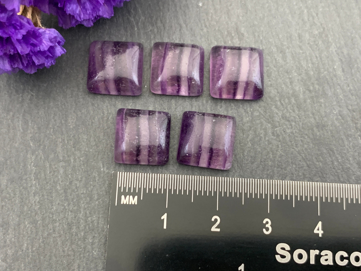 Purple Fluorite square cushion 11mm Cabochon - Calibrated cabochons