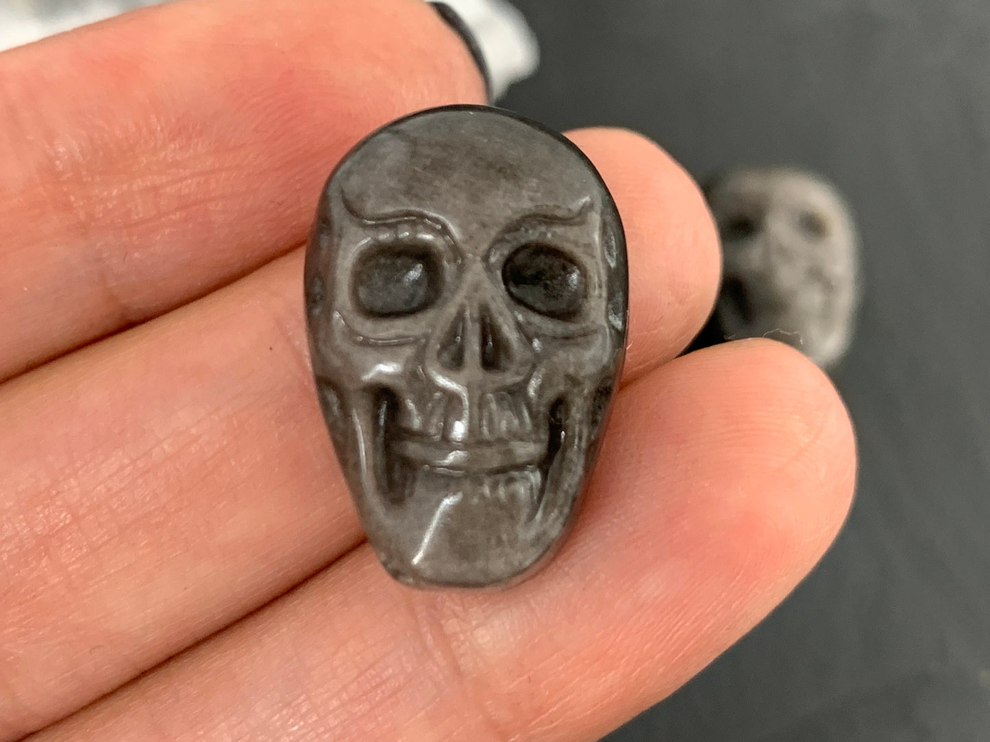 Silver Obsidian skull 15x22mm cabochon