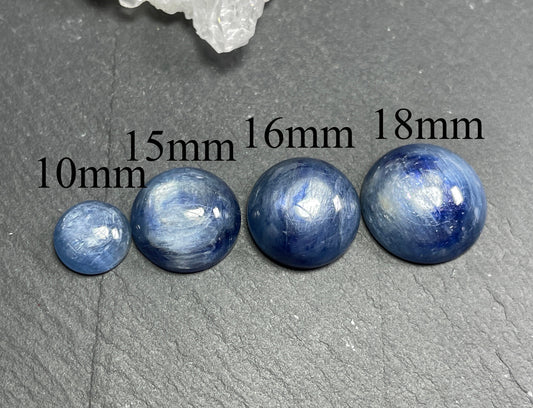 Blue Kyanite round cabochon 10mm, 15mm, 16mm, 18mm - Calibrated cabochons