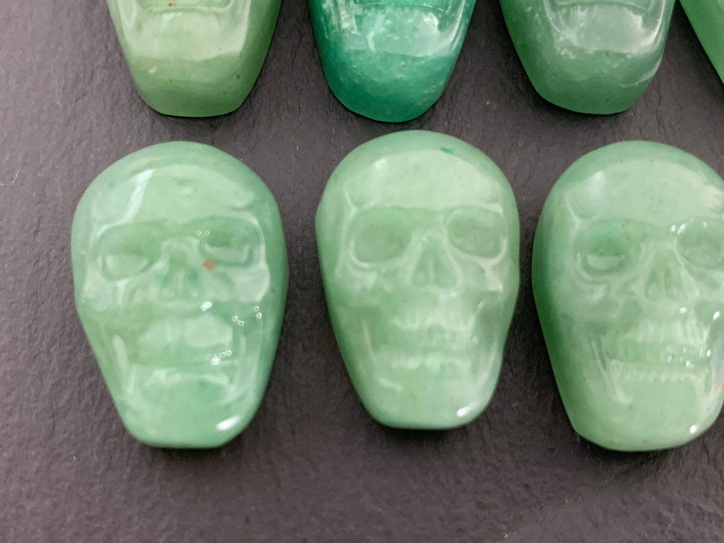 Green Aventurine skull 15x22mm cabochon