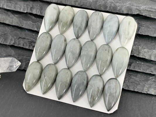 Eagle Eye pear 10x20mm cabochon - Calibrated cabochons