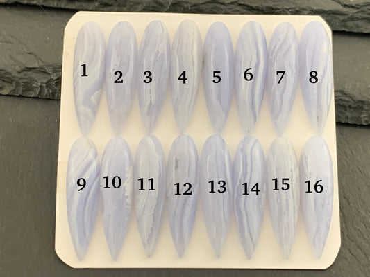 Blue Lace Agate pear 8x30mm cabochon - Calibrated cabochons