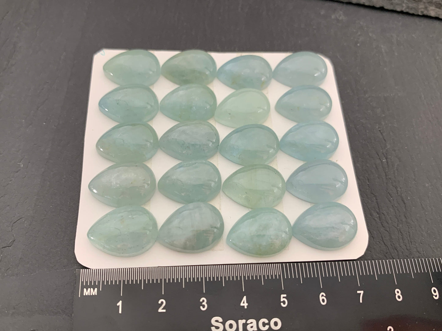 Aquamarine pear 13x18mm cabochon - Calibrated cabochons