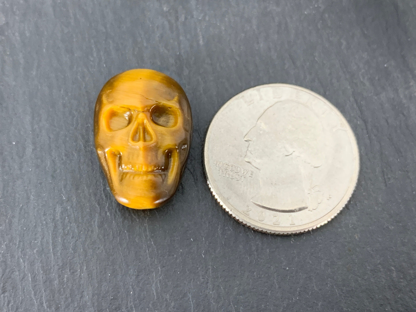 Tiger eye skull 15x22mm cabochon