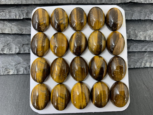 Tiger Eye oval 12x16mm cabochon - Calibrated cabochons