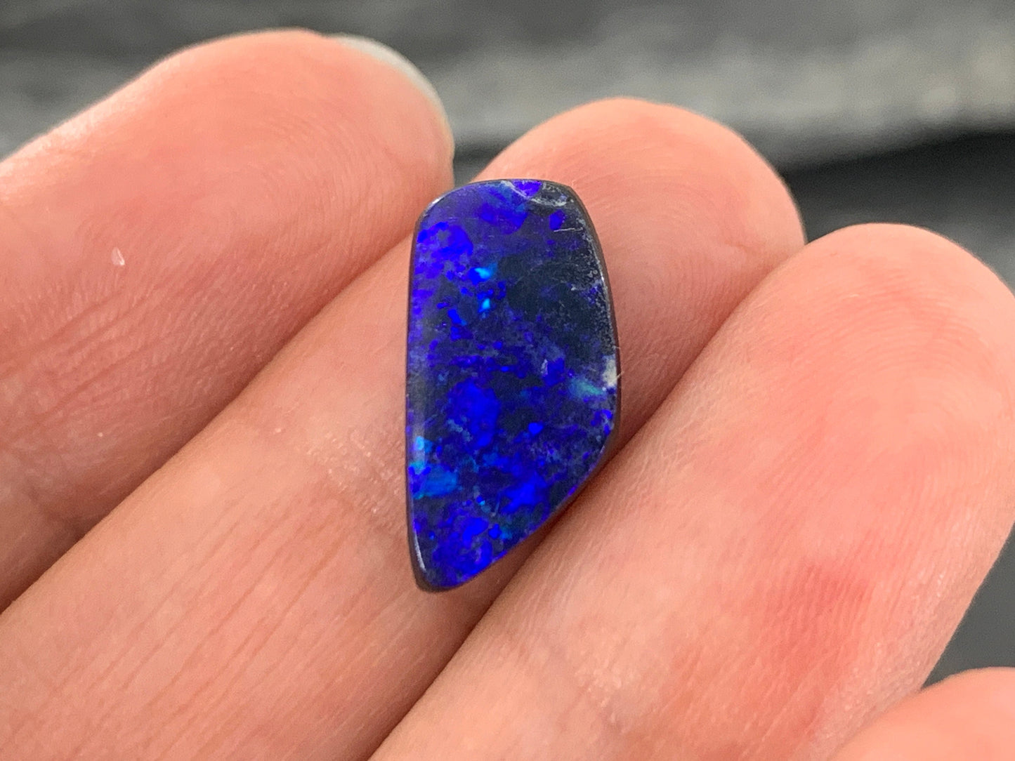 Australian Opal doublet 8x16x3mm cabochon