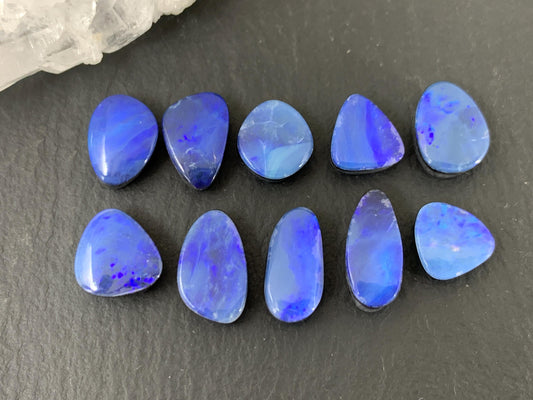 Australian Opal Doublet 8-12mm long cabochon - Second quality