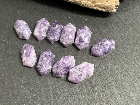 Faceted Lepidolite 8x16mm cabochon - Natural Lepidolite