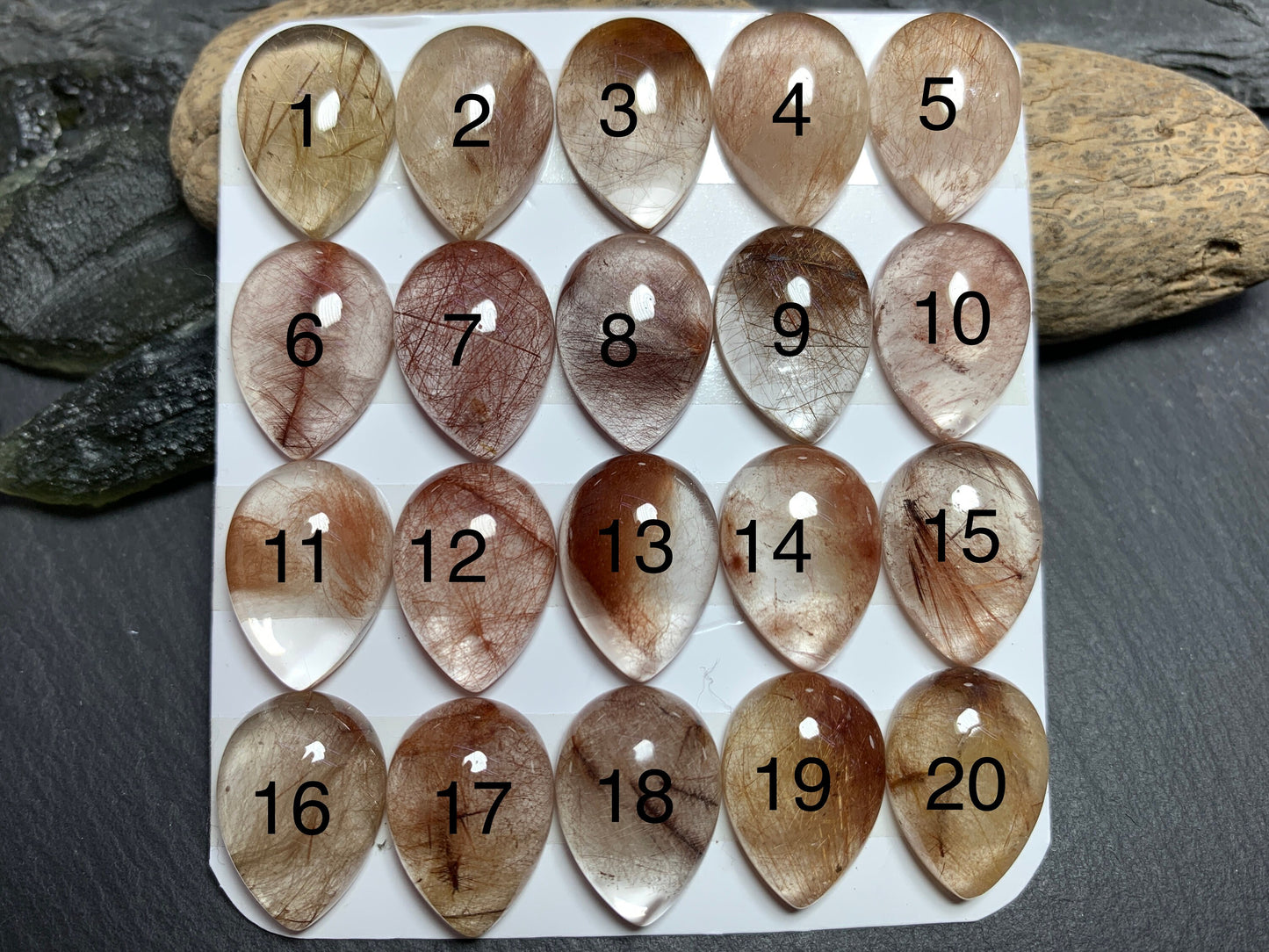 Rutilated Quartz pear 13x18mm cabochon - Calibrated cabochons