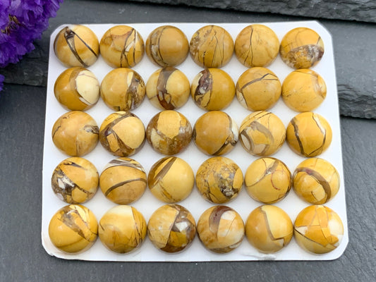 Brecciated Mookaite round 12mm cabochon