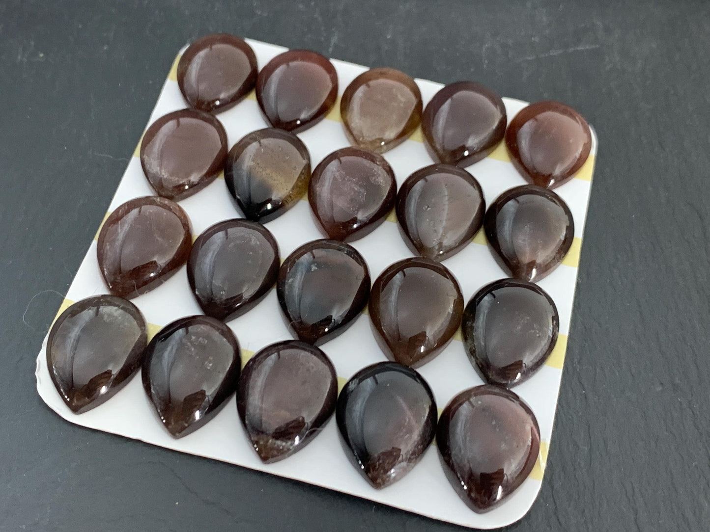 Gold Sunstone pear 15x20mm cabochon - Calibrated cabochons