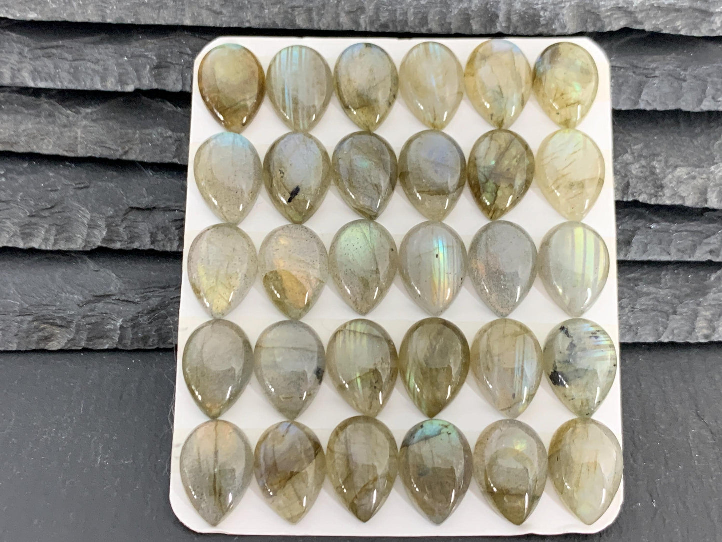 Labradorite pear 10x14mm Cabochon - Calibrated Cabochons