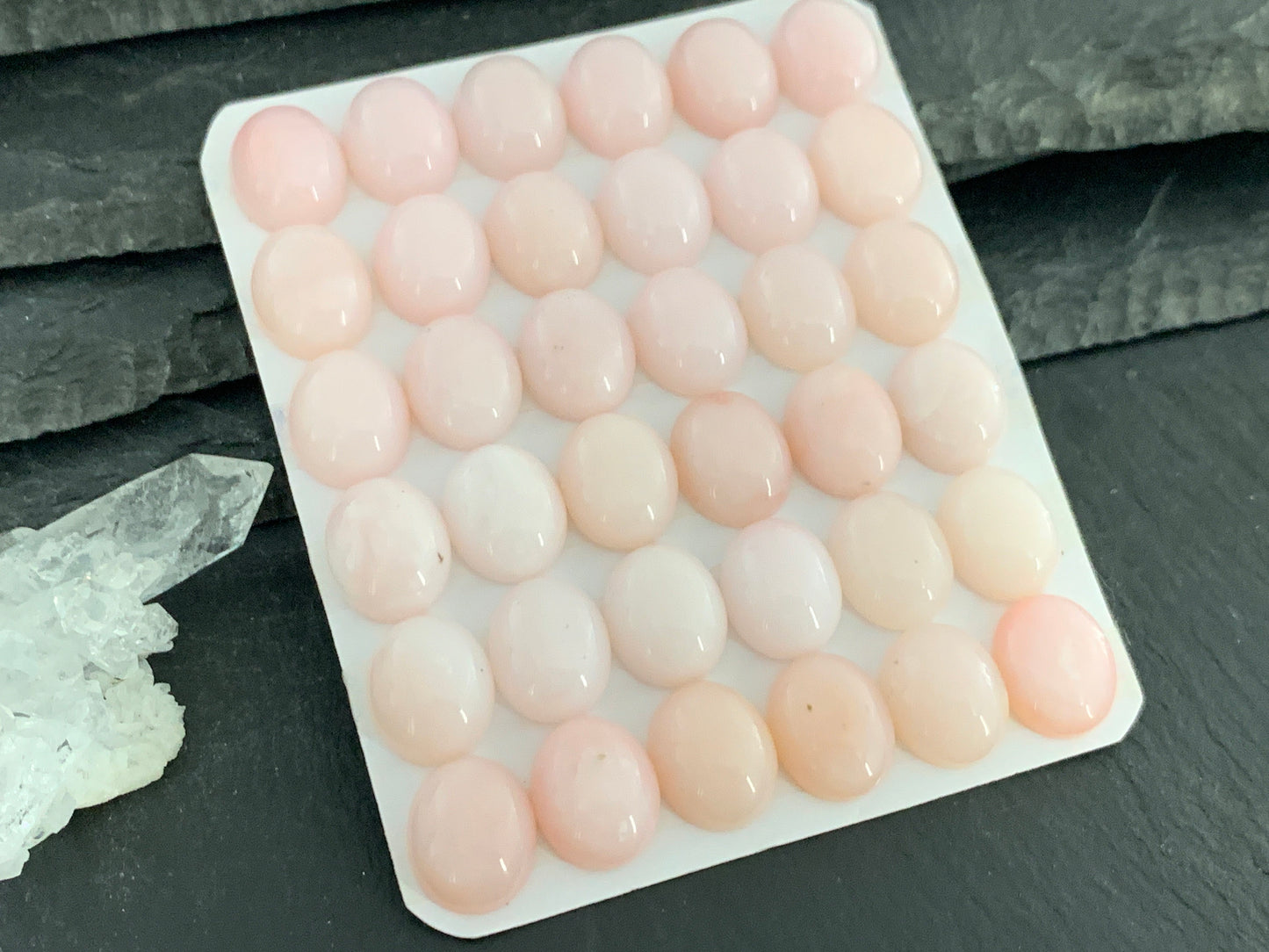 Pink Opal oval 10x12mm cabochon - Calibrated cabochons/ light pink