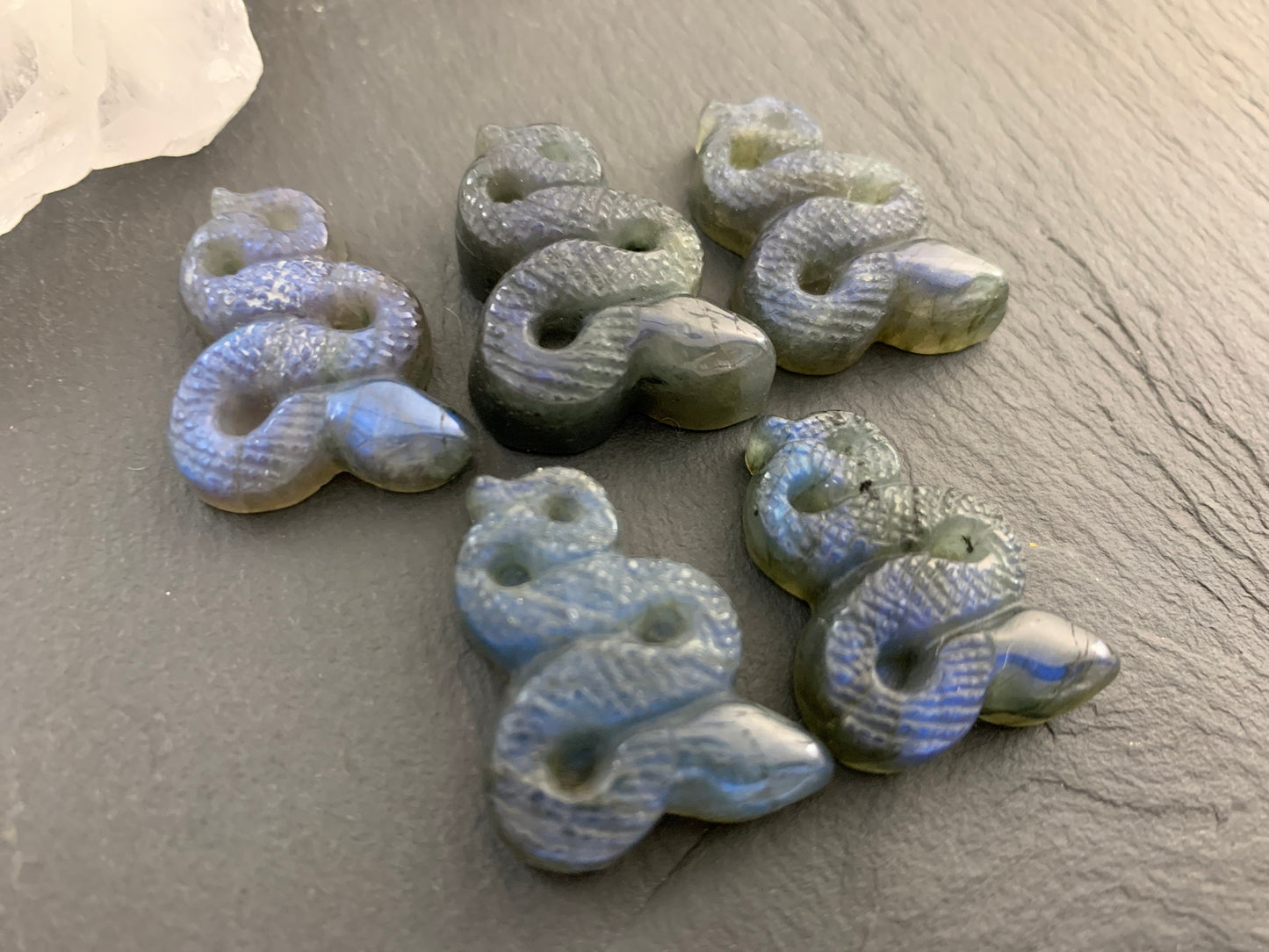 Labradorite snake cabochon - Snake carving