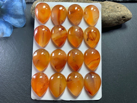 Carnelian pear 15x20mm cabochon - Calibrated cabochons