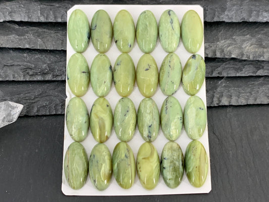 Green Opal oval 9x18mm Cabochon - Calibrated cabochons