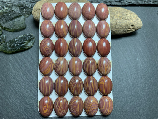 Hickoryte oval 12x16mm Cabochon - Calibrated cabochons