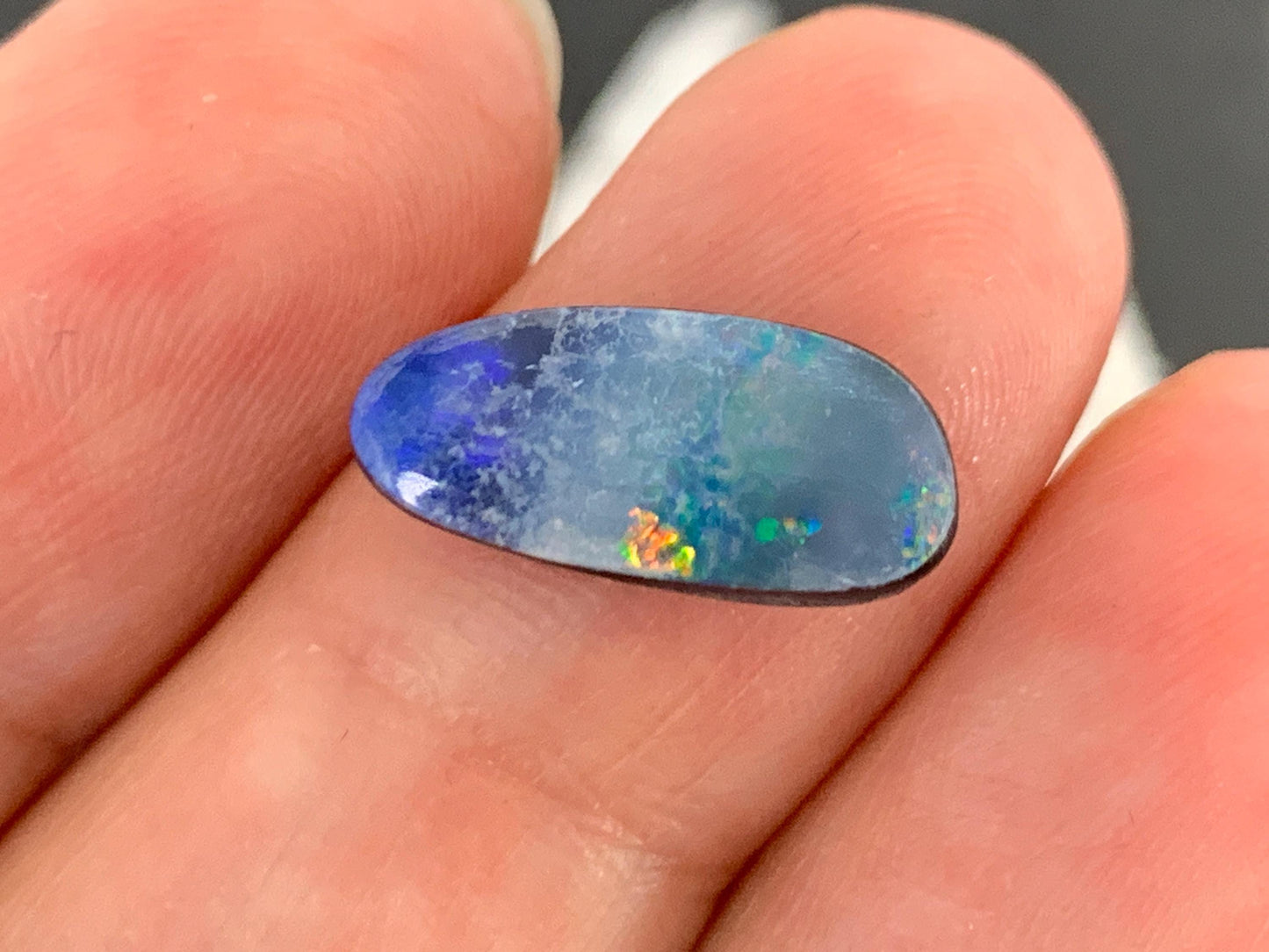 Australian Opal doublet 7x15x3.5mm cabochon
