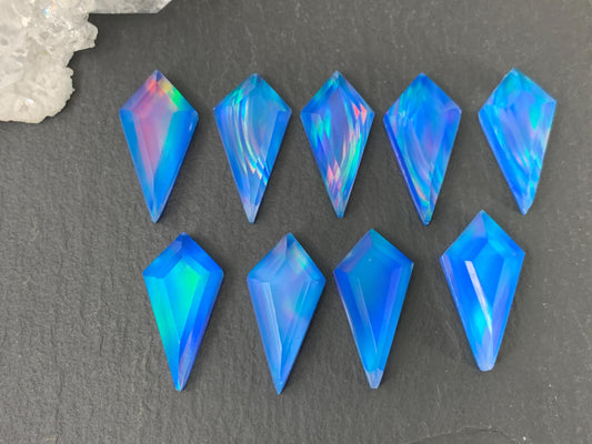 Faceted  Aurora Opal kite 10x20mm cabochon - Doublet cabochons